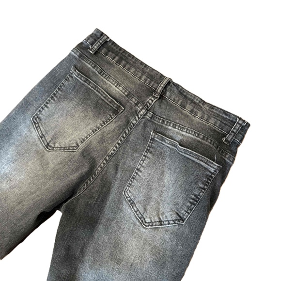 Shein Men's Skinny Jeans Paint Splatter Distressed Dark Wash Size 34 - Picture 2 of 16